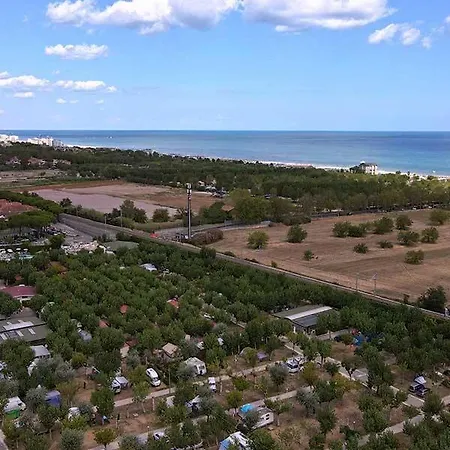 营地 Camping Riccione *