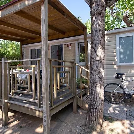 Camping Riccione 营地 *