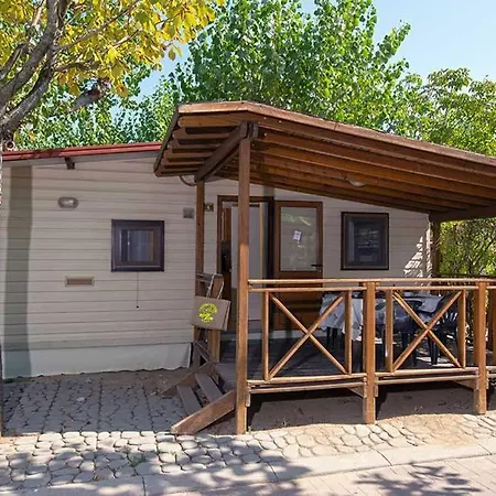 مكان تخييم Camping Riccione
