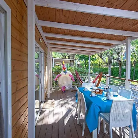 Camping Riccione ריצ'יונה