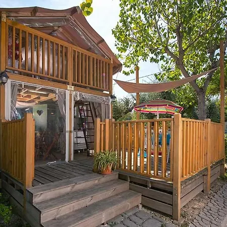 Camping Riccione * ריצ'יונה