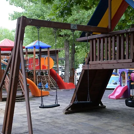 Camping Riccione אתר קמפינג ריצ'יונה